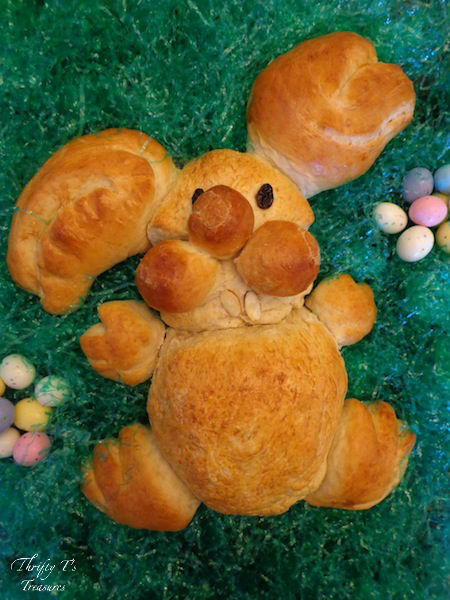 bread in the shape of a bunny