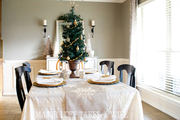 15+ Christmas Table Decorations