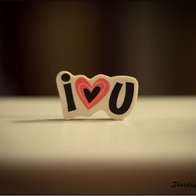 Do you have a hard time saying I love you?  These three simple words can have huge meaning and impact on the lives of others, but if we keep them to ourselves they'll never make a difference. I'm not here to beat you up if you have a hard time saying I love you. I want to encourage you to step out of your comfort zone and start making a huge impact on those around you!